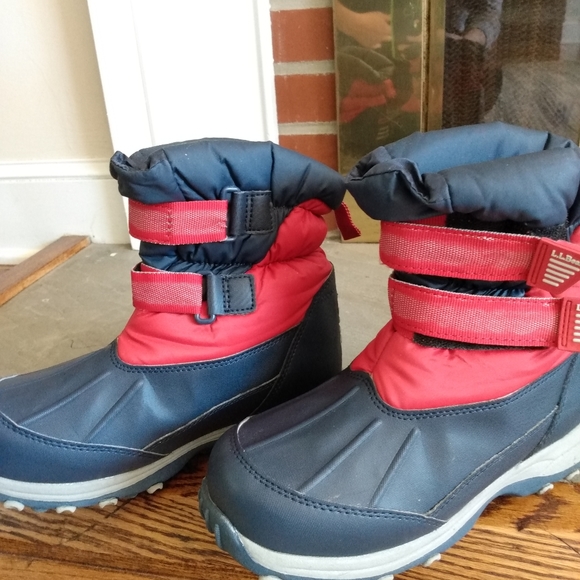 LL Bean size 4 winter boots - Picture 2 of 5